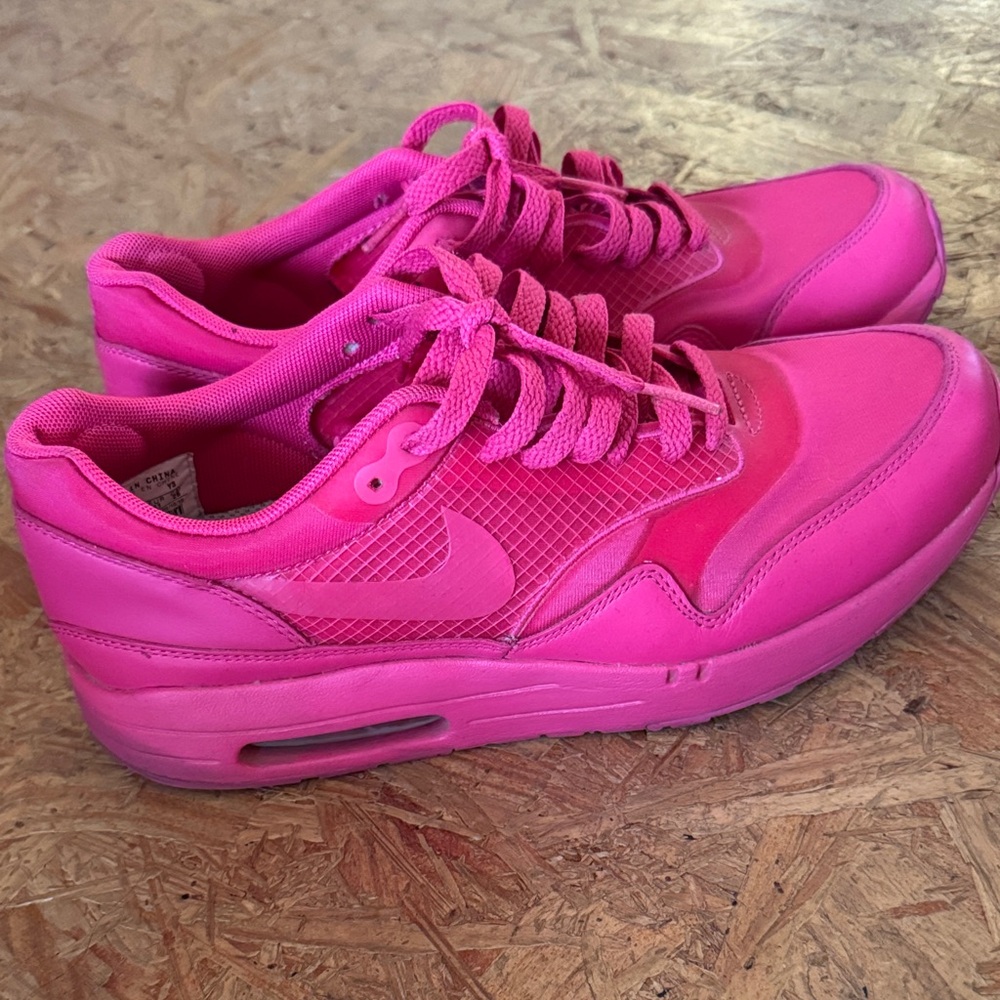 Nike Air Max 1 Men’s Fuchsia Sneakers Sz 8